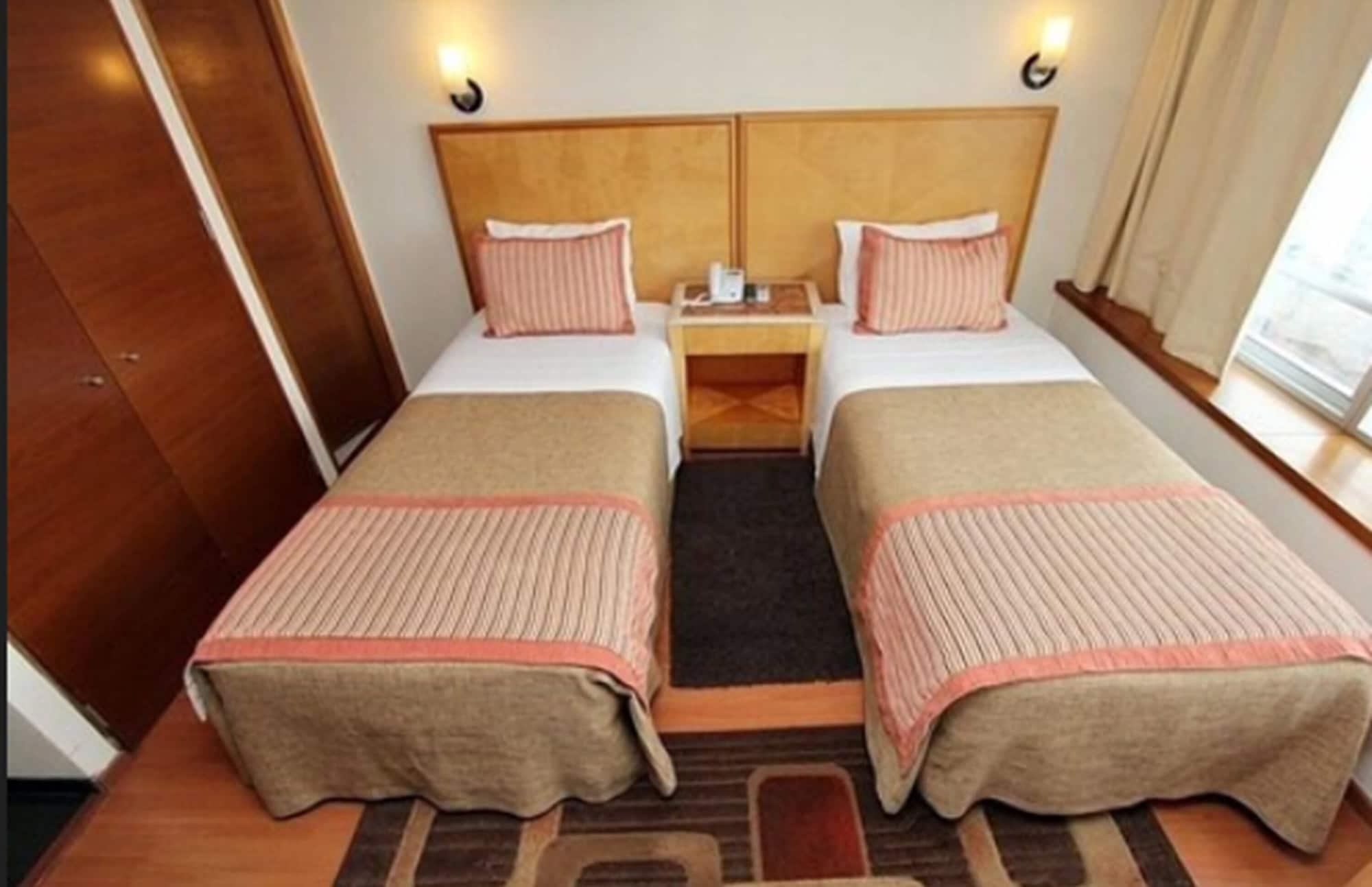 Rq Santiago Aparthotel Ngoại thất bức ảnh